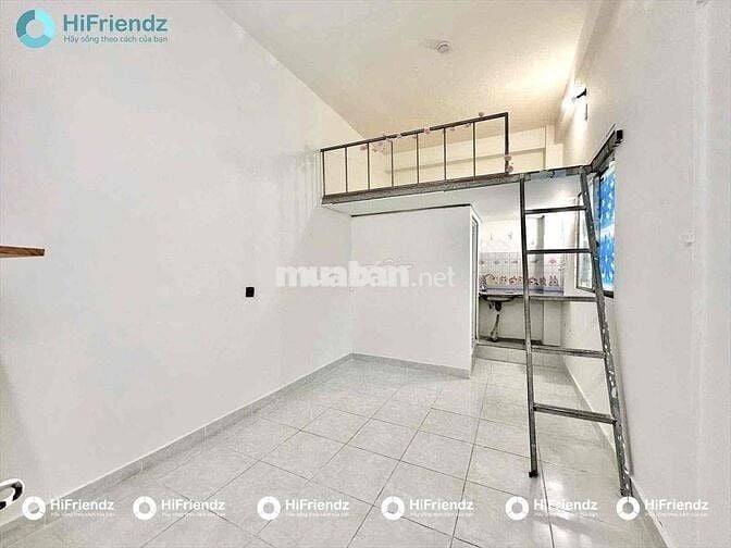 Phòng Gác giá rẻ giáp Quận 10 / Vòng xoay Lê Đại Hành / ĐH Bách K