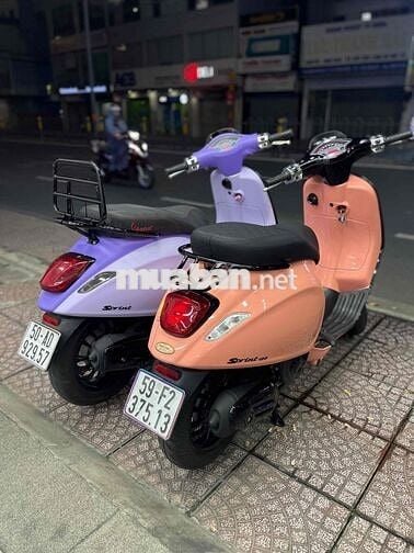 Piaggio Vespa Sprint Hồng Tím