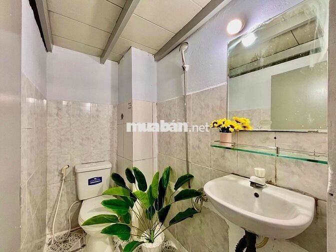 Phòng trọ GIÁ RẺ mới GÁC CAO - Ngay Nguyễn Ảnh Thủ - Đại học GTVT