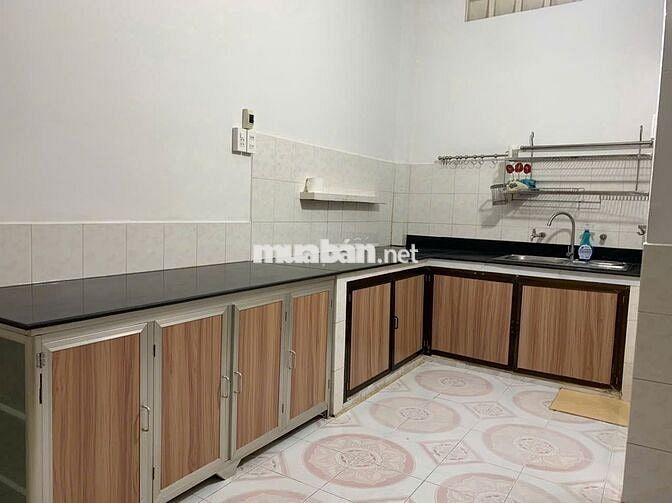 Nhà cho thuê nguyên căn lâu dài không qua môi giới.