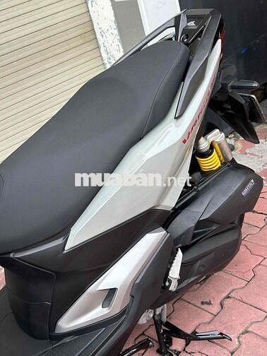 GÓP 0 LS- Vario 160 ABS 2023 Xám xi măng 17.000 km