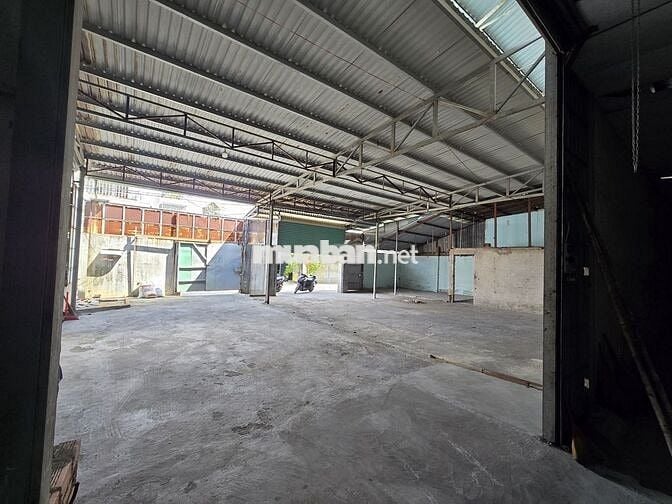 CHO THUÊ KHO,XƯỞNG SẢN XUẤT 450M² GIÁ 30TR/T, NGAY EON TÂN PHÚ
