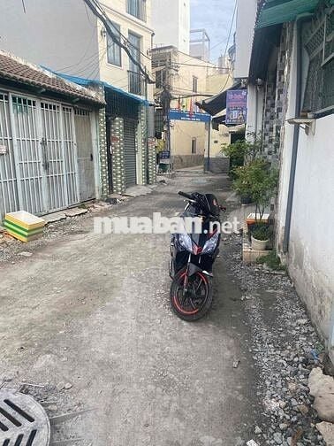 cho thuê nhà 3 x 20m đường Quang trung