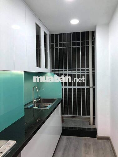 Ruby cần cho thuê căn 3PN 93m2, full NT đẹp, giá 15tr siêu tốt