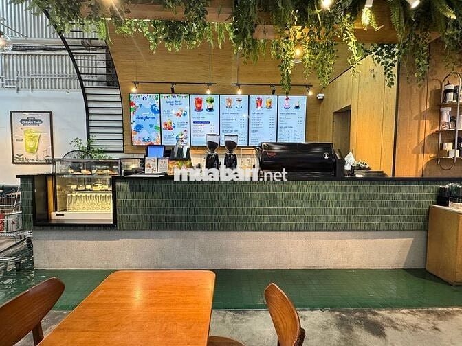 NHÂN VIÊN PHA CHẾ CAFE SAWADEE
