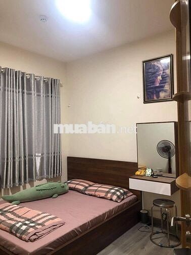 Ruby cần cho thuê căn 3PN 93m2, full NT đẹp, giá 15tr siêu tốt