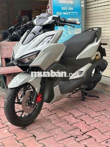 GÓP 0 LS- Vario 160 ABS 2023 Xám xi măng 17.000 km