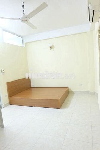 1 khách 1 ngủ 40m tại số 76, ngõ 189 Nguyễn Ngọc Vũ