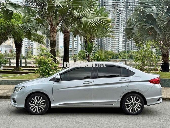 Honda City 1.5AT 2017 Bạc 82.000 km 1Chủ