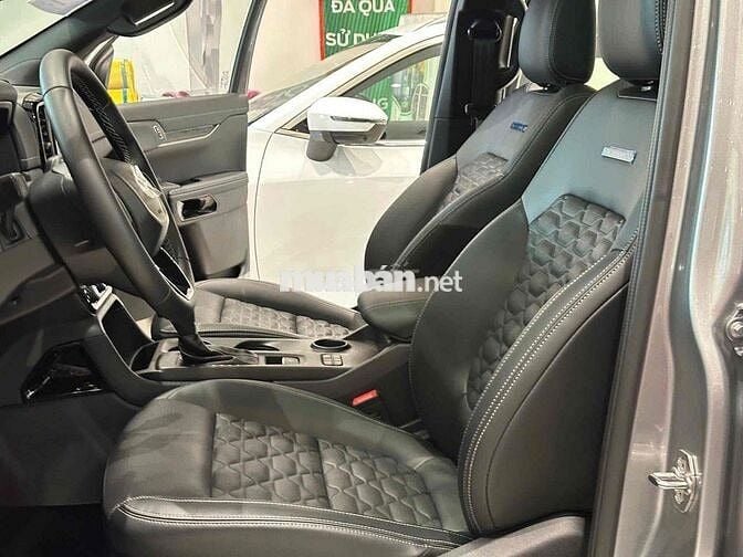 2026 Platinum 10AT 1C đưa trước 418tr0 là nhận xe