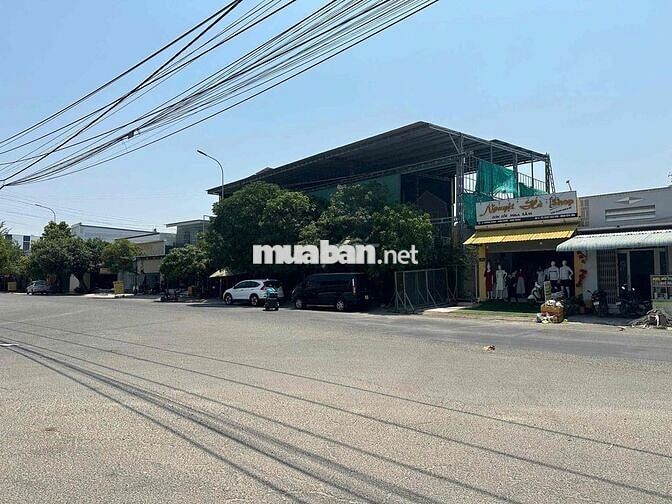 cho thuê quán cafe ngay TT Thị trấn Phước dân trục nguyễn huệ và 703