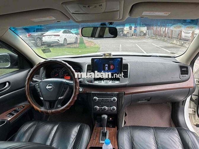 Nissan Teana 2.0 2010 Trắng Nhập khẩu