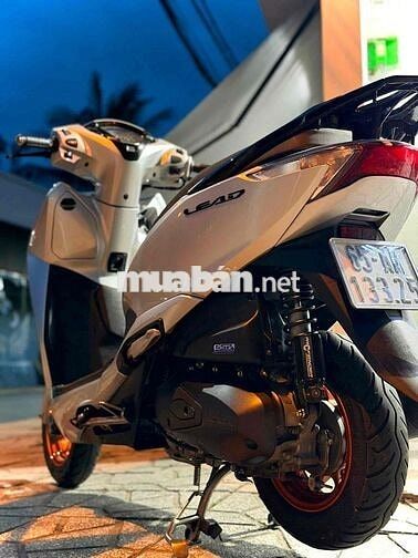Honda Lead 4 van màu Bạc Porsche