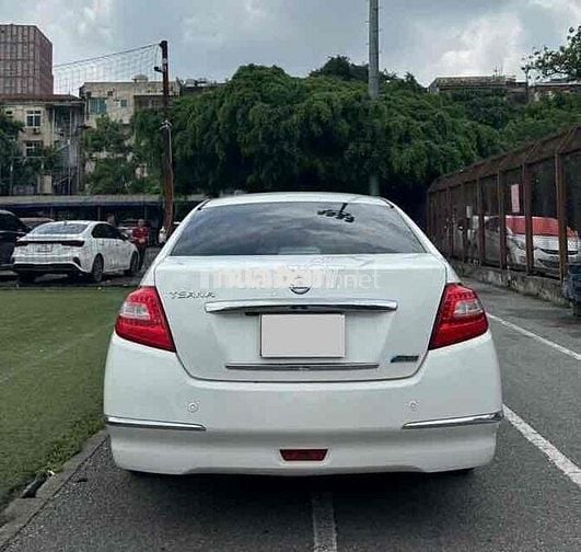 Nissan Teana 2.0 2010 Trắng Nhập khẩu