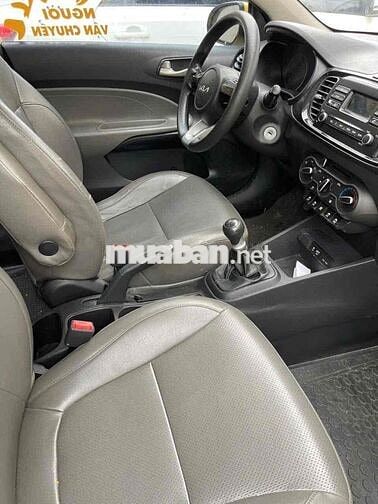 Kia Soluto 2022 Số sàn Vàng