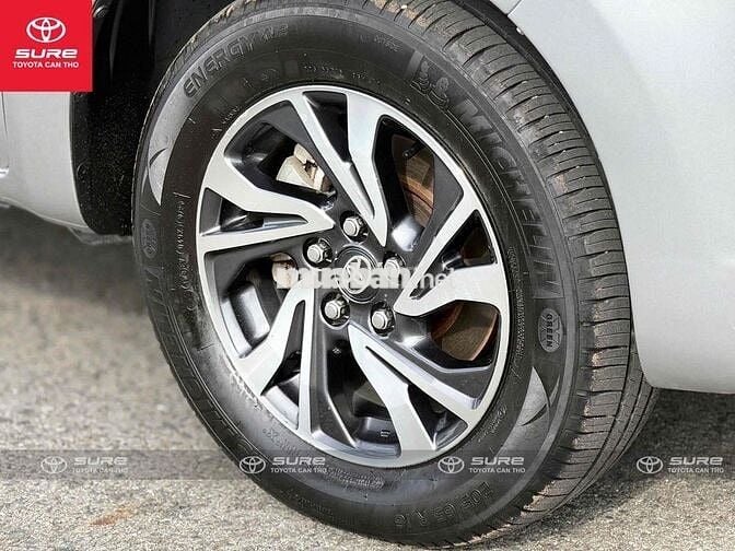 Toyota Innova G 2022 8 chỗ Tự động CHÍNH HÃNG