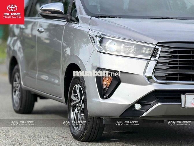 Toyota Innova G 2022 8 chỗ Tự động CHÍNH HÃNG