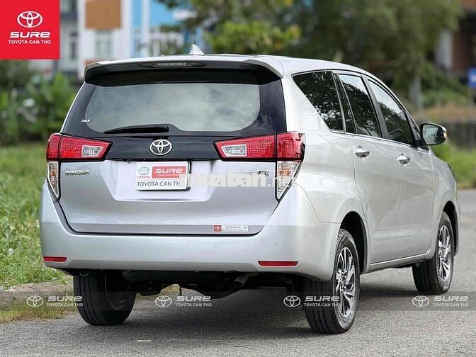 Toyota Innova G 2022 8 chỗ Tự động CHÍNH HÃNG