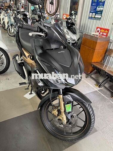 Winner V3 2023 Đen nhám ABS mới keng