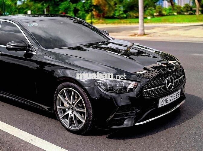 Mercedes-Benz E300 2021 Đen