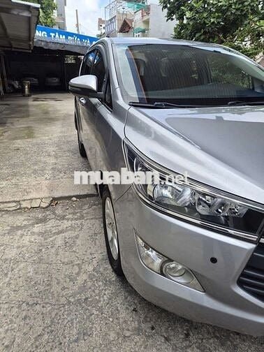Toyota Innova 2020E Số sàn 96000 km Bạc