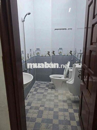 NHÀ ĐẸP KHU DÂN CƯ AN SƯƠNG CHO THUÊ