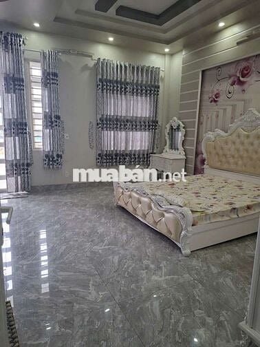 Cần Cho thuê nhà mặt tiềnĐỪỜNGTrương Thị Hoa PTTH DT 8 x30 1 trệt 2Lầu