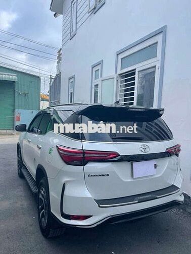 Fortuner Legender 2024,dầu,17 ngàn km,sơn zin 100%