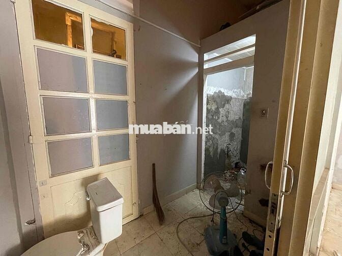 Cho thuê MBKD đa nghành nghề , có thể ở lại - Ngay Giáp Quận 10