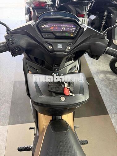Winner V3 2023 Đen nhám ABS mới keng