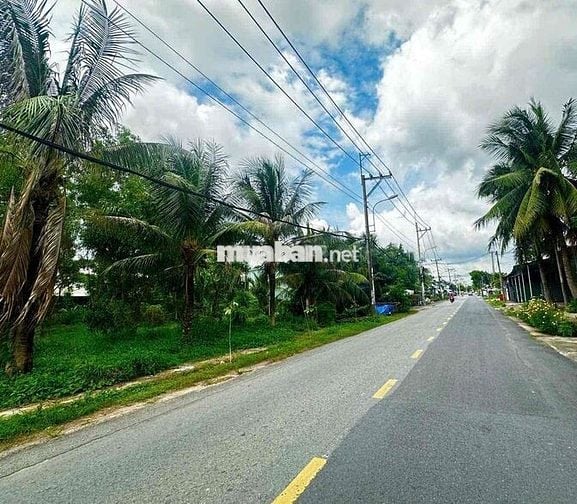 Chính Chủ bán gấp lô đất mặt tiền đường Trần Văn Chầm