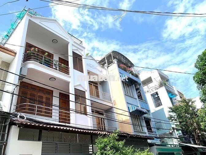 CHỦ BÁN CHDV KHU CĂN CỨ 26 DT 8 x15 M
