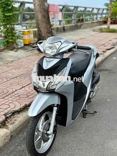 Honda Vision 2016 Bạc