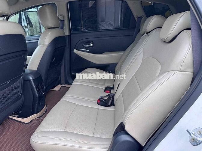 Kia Rondo 7 chỗ số tự động xăng 86.198 km