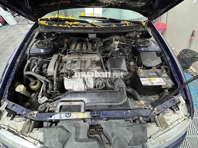 Mazda 626 giá 42,000,000 bao kí rút hồ sơ.