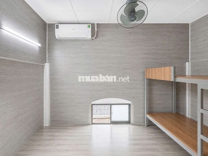 Phòng trọ có máy lạnh, cửa sổ cho học sinh - sinh viên