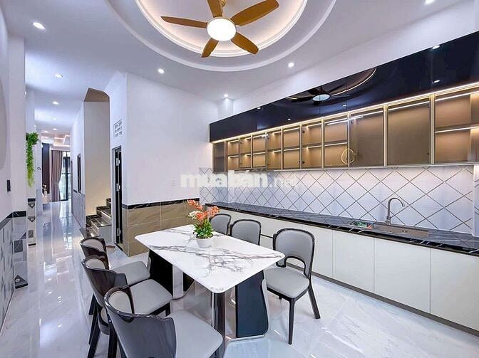 NHÀ RỘNG RÃI - GẦN CHỢ AN KHÁNH, ĐẠI HỌC Y DƯỢC
