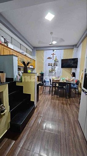 Bán Nhà đường Vườn Lài- 50m2- Hẻm xe hơi thông 