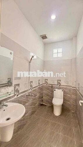 CHO THUÊ PHÒNG NGAY CẦU NGUYỄN VĂN CỪ GẦN ĐẠI HỌC SÀI GÒN - ĐH KINH TẾ