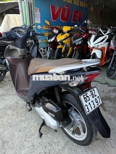 Vision 2019 Xám Khóa thông minh/ Ngay Chủ 65