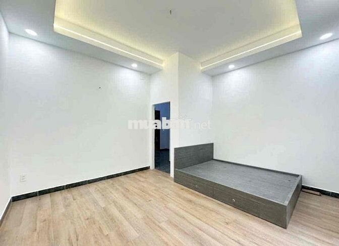 CHO THUÊ PHÒNG BANCOL MỚI RỘNG 45m2 -FULL NỘI THẤT NGAY AEON MALL,HUIT