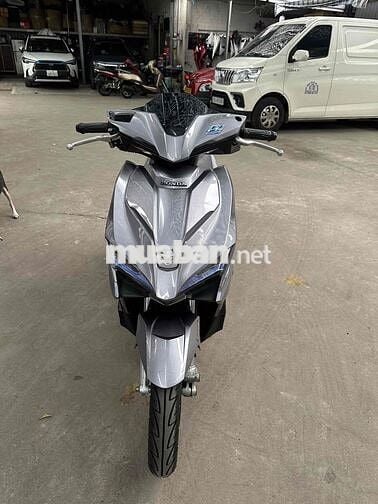 Honda Airblade 125 Fi 2018 Bạc 19000km đúng đồng H