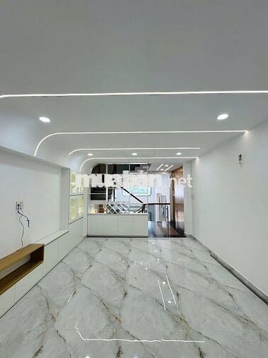 HẺM 75/ TÔ HIỆU, 8m Thông Khu Ăn Uống_5x18m_ĐÚC 3.5 TẤM MỚI 4PN_4WC