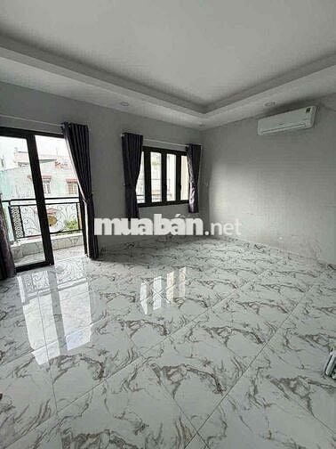 Siêu phẩm Phan Văn Trị - Đối diện Cityland - Ô tô ngủ trong nhà
