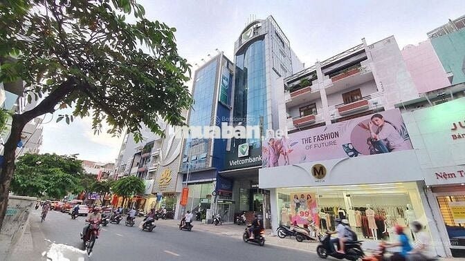 TOÀ NHÀ OFFICE NGUYỄN VĂN TRỖI, PHÚ NHUẬN –HẦM 9 LẦU DTSD 2.700m2