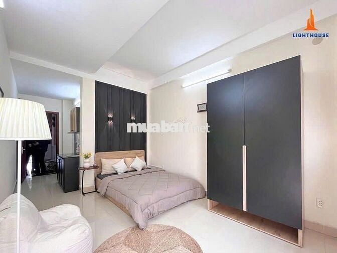 1PN TÁCH BẾP FULL NT NGAY EMART PHẠM VĂN ĐỒNG AN NINH THANG MÁY GV