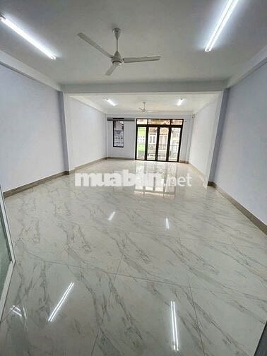 NHÀ RỘNG MỚI - 224A Huỳnh Văn Bánh, P11, Q.PN - 5x20m, 4 Tầng, 400m2