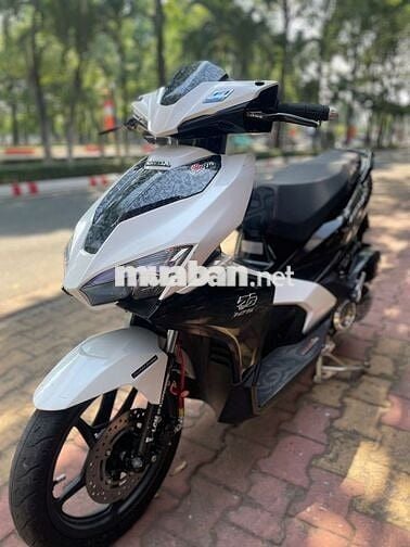 Honda Air Blade 2019 Trắng đen