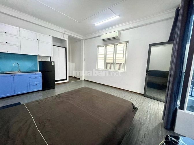 Cho thuê Studio ban công, rộng thoáng  Quận 1
