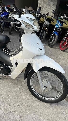 Wave 50cc 2019 Trắng đen ( hỗ trợ góp )